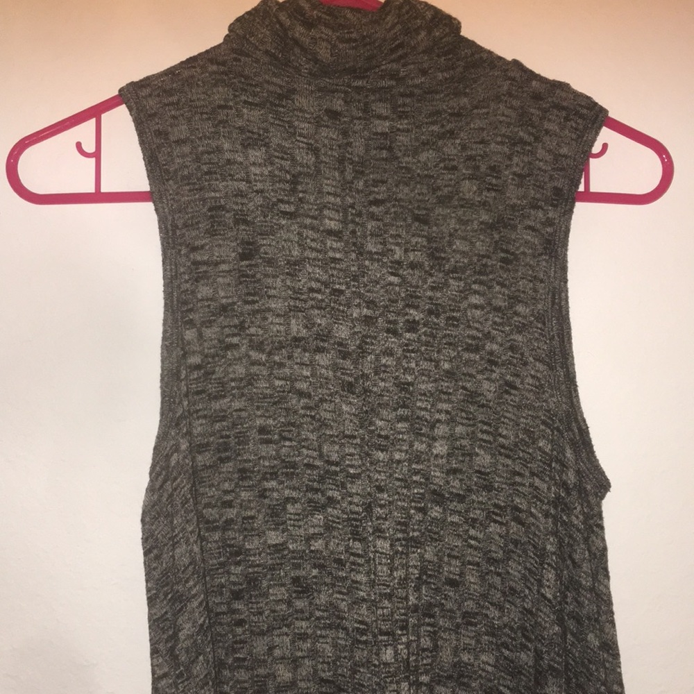 Dress - Picture 5 of 6